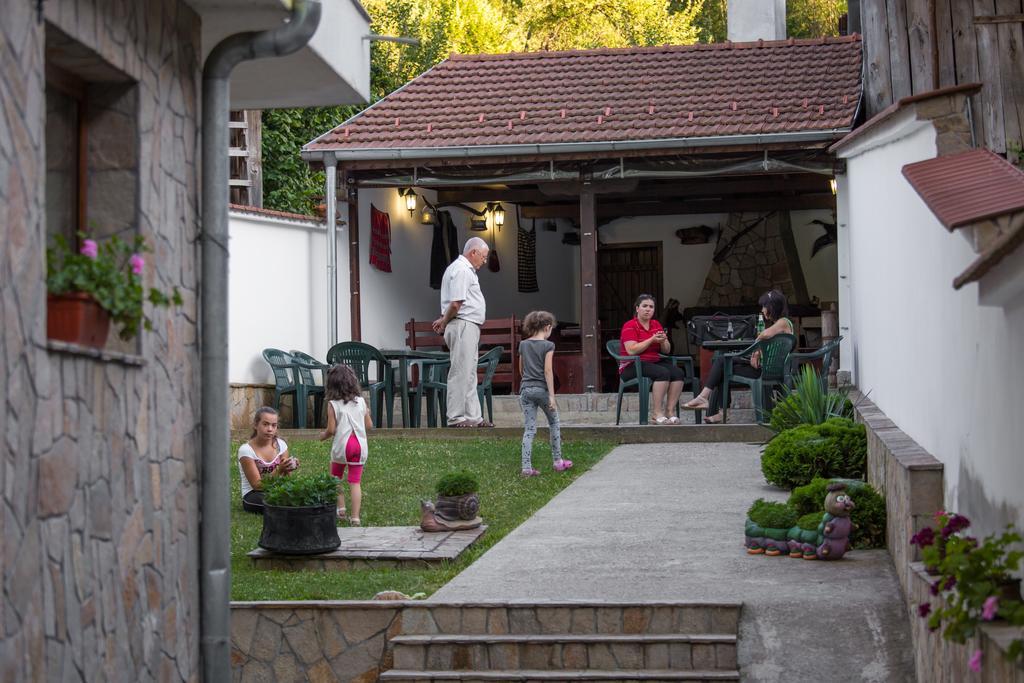 Hera Guest House Cziflik Zewnętrze zdjęcie