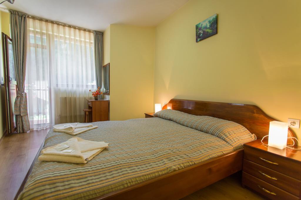 Hera Guest House Cziflik Zewnętrze zdjęcie