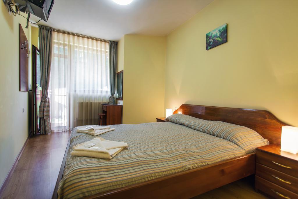 Hera Guest House Cziflik Zewnętrze zdjęcie