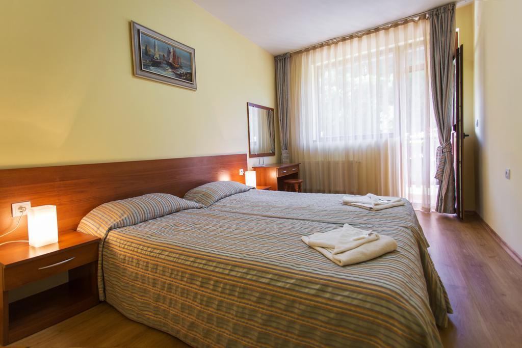 Hera Guest House Cziflik Zewnętrze zdjęcie